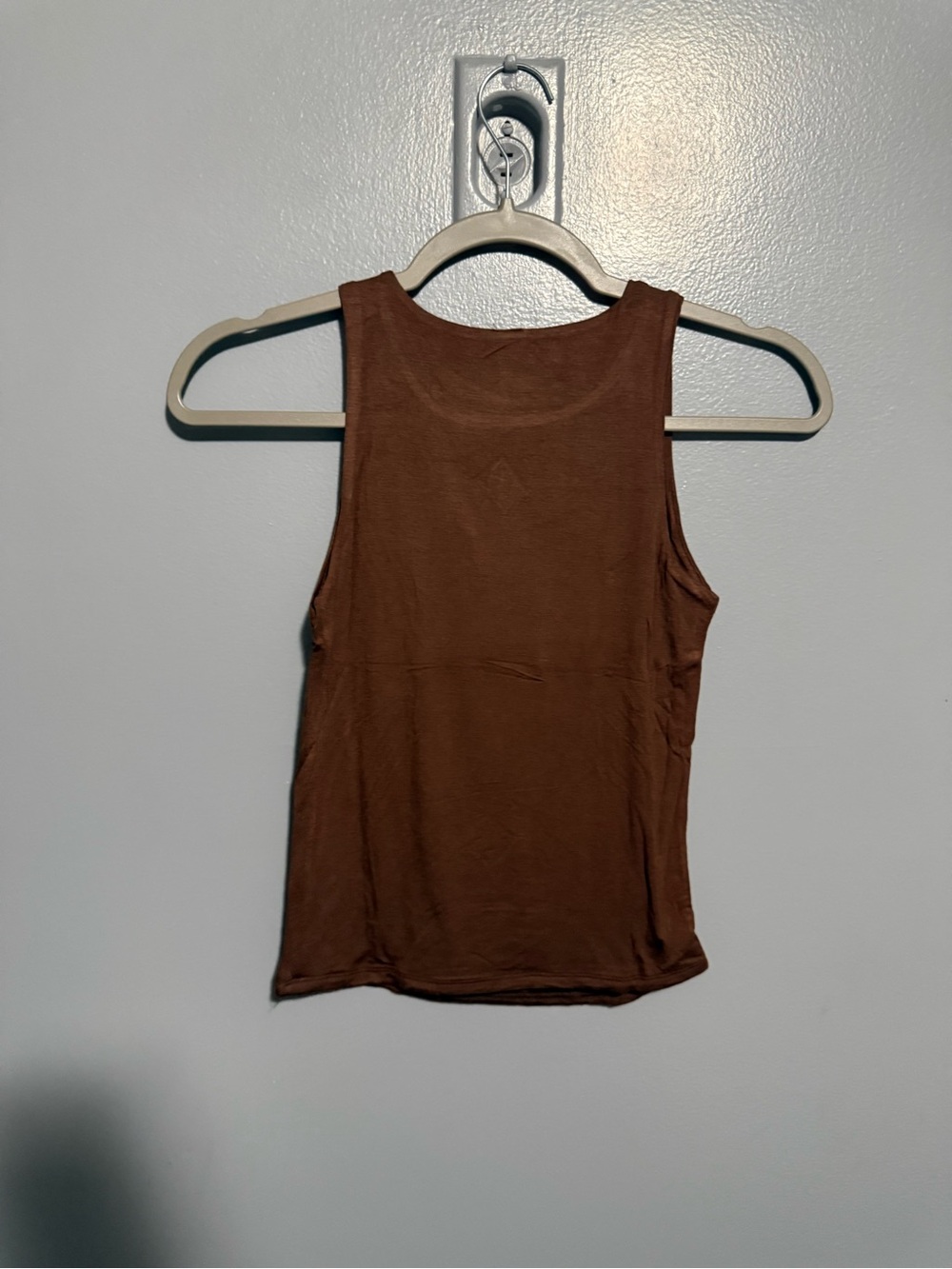 Zenana Premium Double Lined Seamless Brown Sleeveless Tank Top AA06 - Picture 4 of 4
